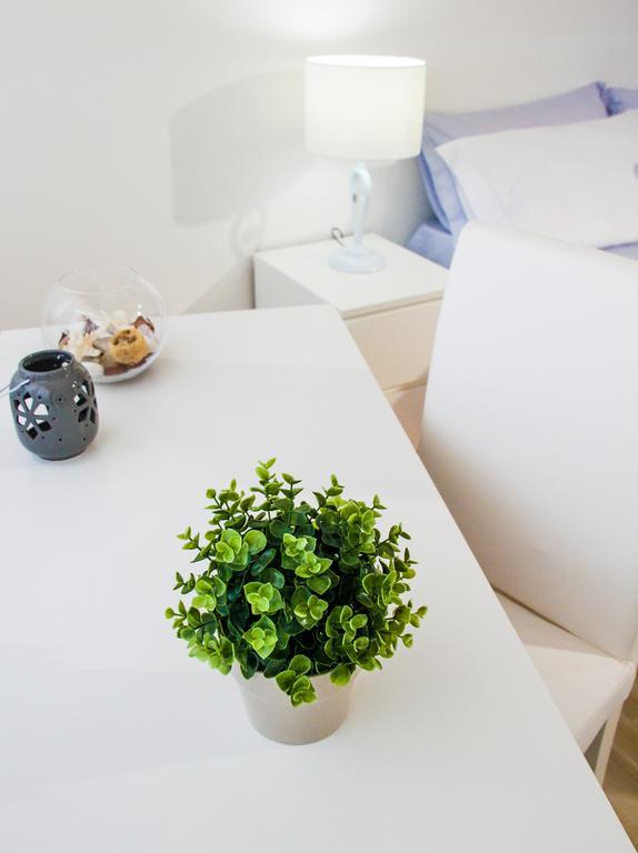 Castello Aragonese Suites Таранто Стая снимка